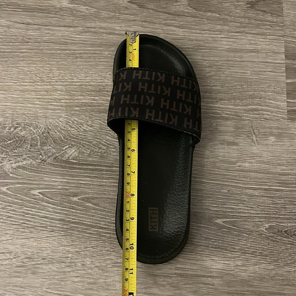 KITH Monogram Slides - Picture 4 of 6